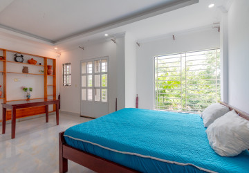 2 Bedroom Villa For Rent - Slor Kram, Siem Reap thumbnail