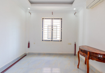 2 Bedroom Villa For Rent - Slor Kram, Siem Reap thumbnail