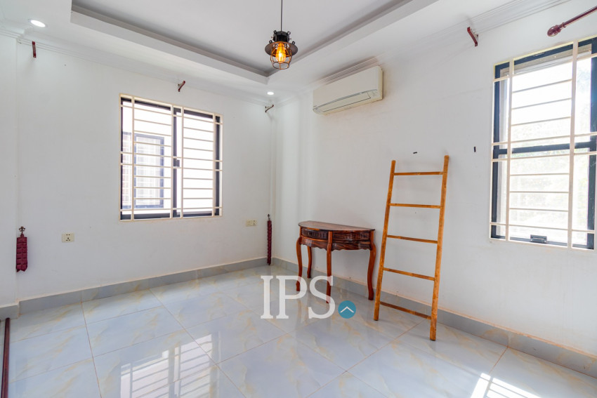 2 Bedroom Villa For Rent - Slor Kram, Siem Reap