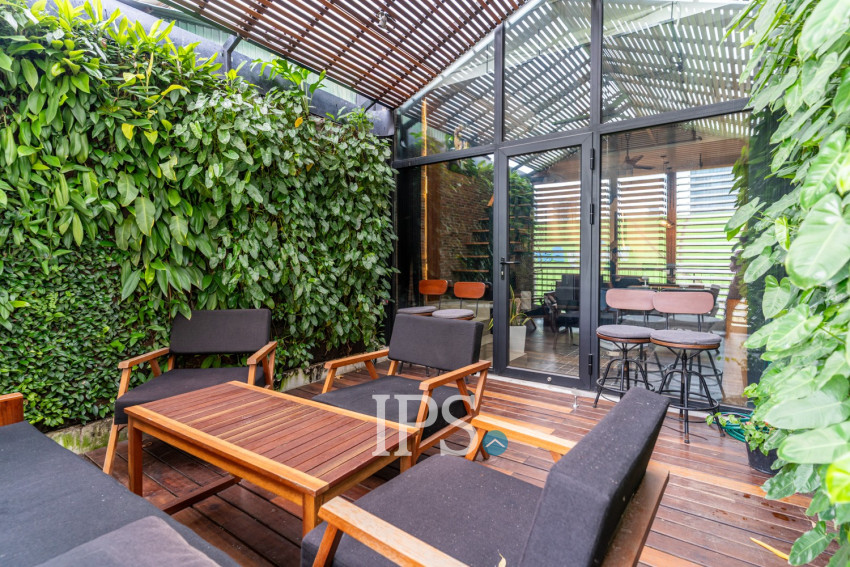 Renovated 2 Bedroom Apartment For Sale - Wat Phnom, Phnom Penh