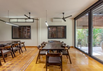 4 Bedroom Wooden Villa For Sale - Wat Damnak, Siem Reap thumbnail