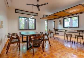 4 Bedroom Wooden Villa For Sale - Wat Damnak, Siem Reap thumbnail