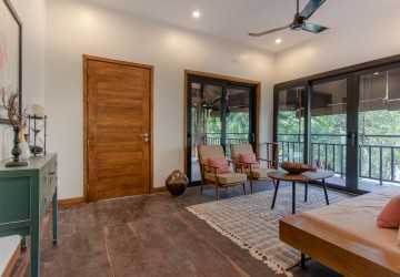 4 Bedroom Wooden Villa For Sale - Wat Damnak, Siem Reap thumbnail