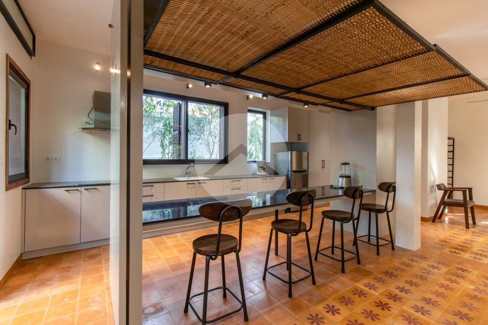 4 Bedroom Wooden Villa For Sale - Wat Damnak, Siem Reap - Image 14