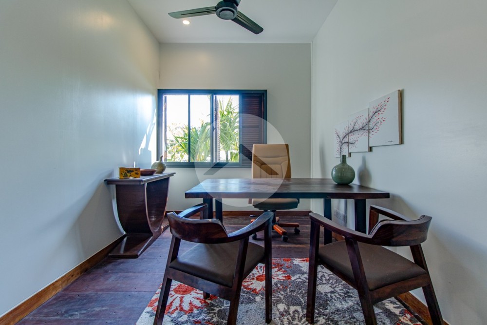4 Bedroom Wooden Villa For Sale - Wat Damnak, Siem Reap - Image 31