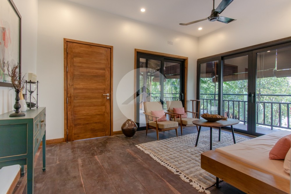 4 Bedroom Wooden Villa For Sale - Wat Damnak, Siem Reap - Image 24