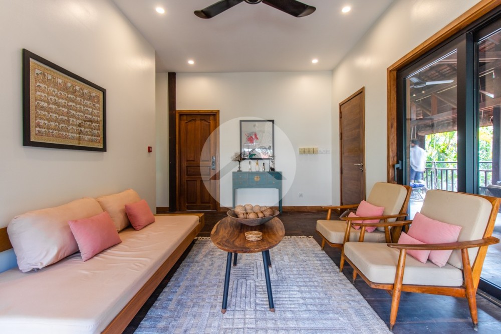 4 Bedroom Wooden Villa For Sale - Wat Damnak, Siem Reap - Image 25
