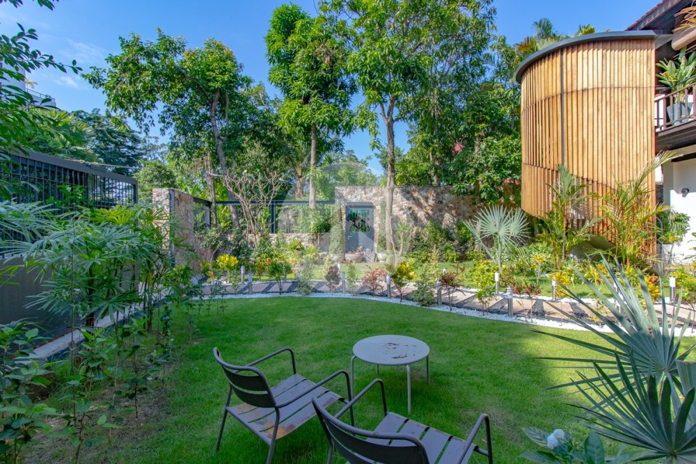 4 Bedroom Wooden Villa For Sale - Wat Damnak, Siem Reap - Image 44