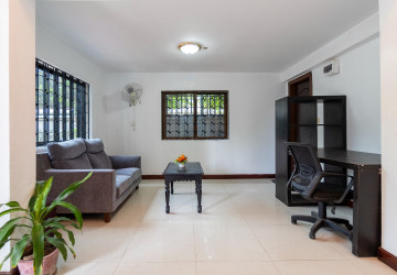 3 Bedroom Villa For Rent - Slor Kram, Siem Reap thumbnail