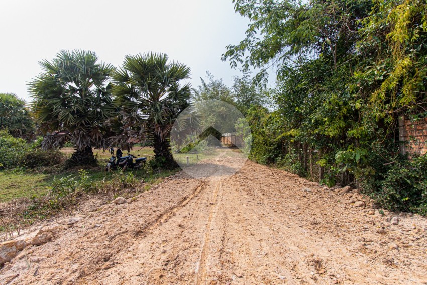 4,705 Sqm Residential Land For Sale - Sangkat Siem Reab, Siem Reap