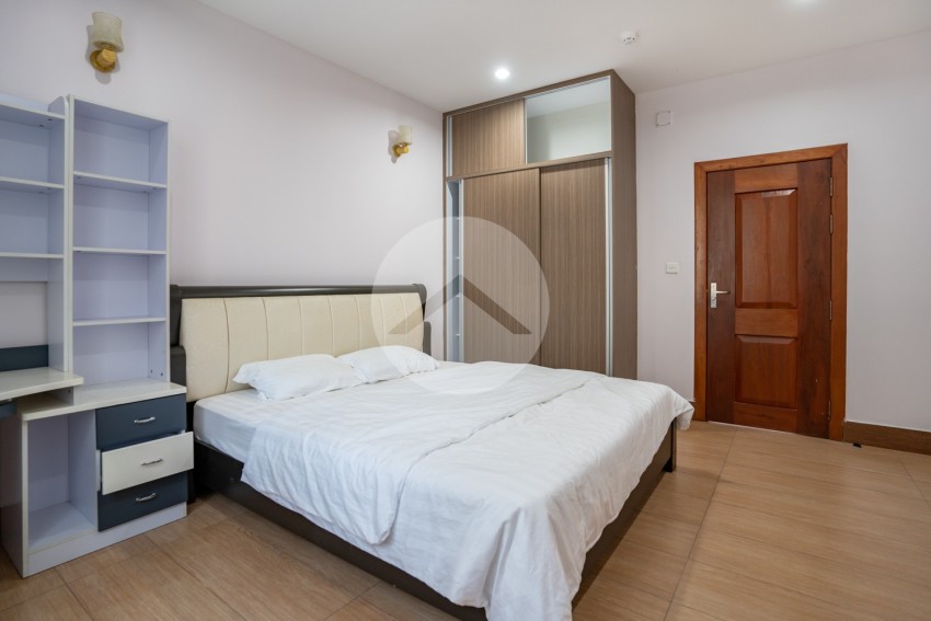 3 Bedroom Penthouse Serviced Apartment - Toul Svay Prey-Phnom Penh