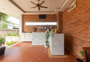 6 Bedroom Apartment For Rent - Svay Dangkum, Siem Reap thumbnail