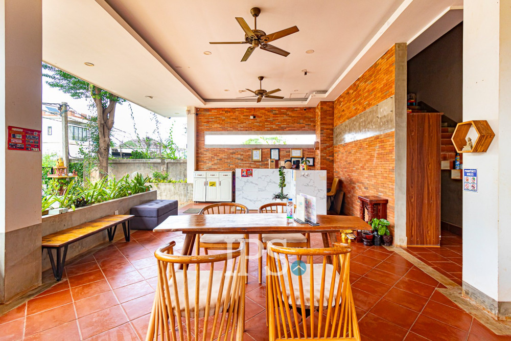 6-Unit Apartment Building for Sale – Svay Dangkum, Siem Reap - Image 8