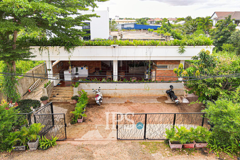 6-Unit Apartment Building for Sale – Svay Dangkum, Siem Reap - Image 2