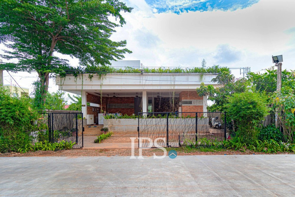 6-Unit Apartment Building for Sale – Svay Dangkum, Siem Reap - Image 4