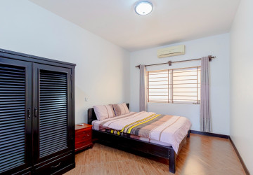 1 Bedroom Apartment For Rent - Svay Dangkum, Siem Reap thumbnail