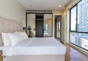 2 Bedroom Condo For Rent - Tonle Bassac, Phnom Penh thumbnail