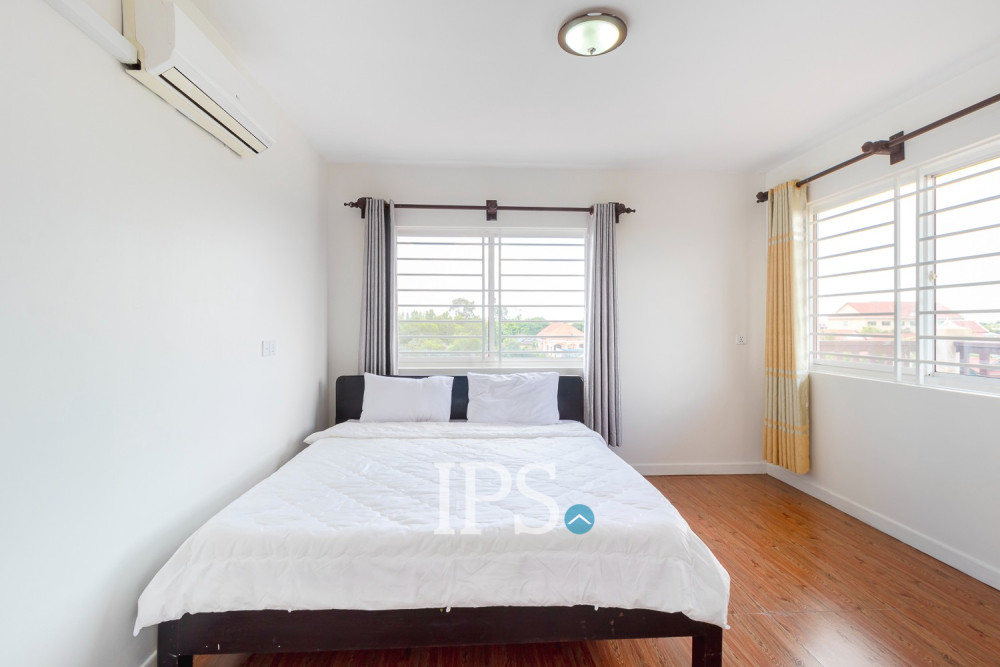 3 Bedroom Apartment For Rent - Svay Dangkum, Siem Reap - Image 10