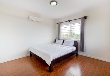 3 Bedroom Apartment For Rent - Svay Dangkum, Siem Reap thumbnail