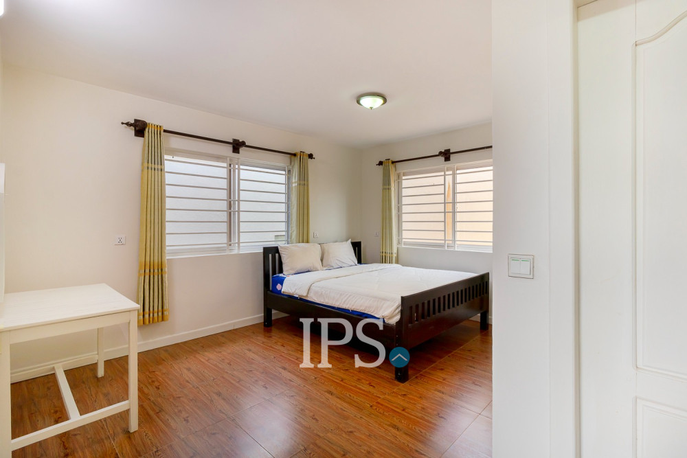 3 Bedroom Apartment For Rent - Svay Dangkum, Siem Reap - Image 13