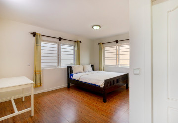 3 Bedroom Apartment For Rent - Svay Dangkum, Siem Reap thumbnail