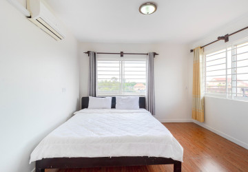 3 Bedroom Apartment For Rent - Svay Dangkum, Siem Reap thumbnail