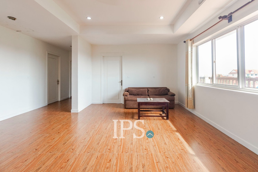 13 Units Apartment Building For Rent - Svay Dangkum, Siem Reap