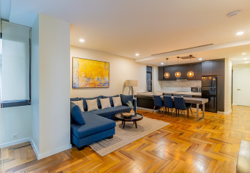 2 Bedroom Condo For Rent - Tonle Bassac, Phnom Penh thumbnail