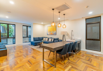2 Bedroom Condo For Rent - Tonle Bassac, Phnom Penh thumbnail
