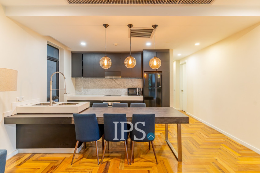 2 Bedroom Condo For Rent - Tonle Bassac, Phnom Penh