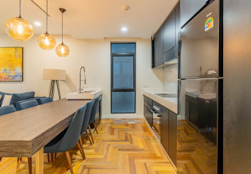 2 Bedroom Condo For Rent - Tonle Bassac, Phnom Penh thumbnail