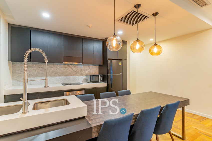 2 Bedroom Condo For Rent - Tonle Bassac, Phnom Penh