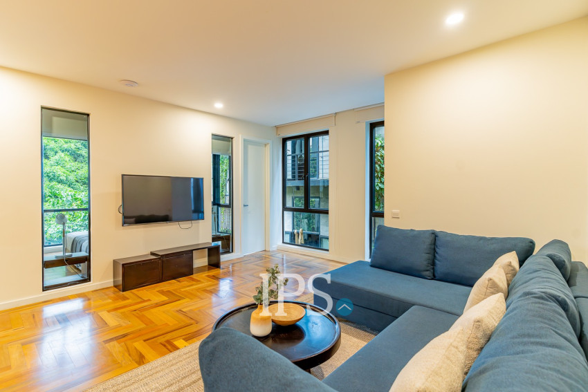 2 Bedroom Condo For Rent - Tonle Bassac, Phnom Penh