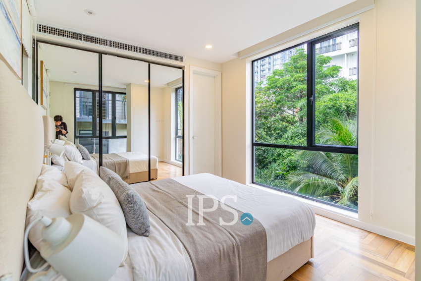 2 Bedroom Condo For Rent - Tonle Bassac, Phnom Penh