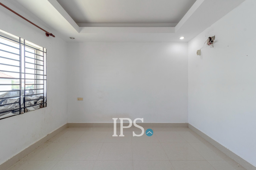 5 Bedroom Shophouse For Sale - Chreav, Siem Reap