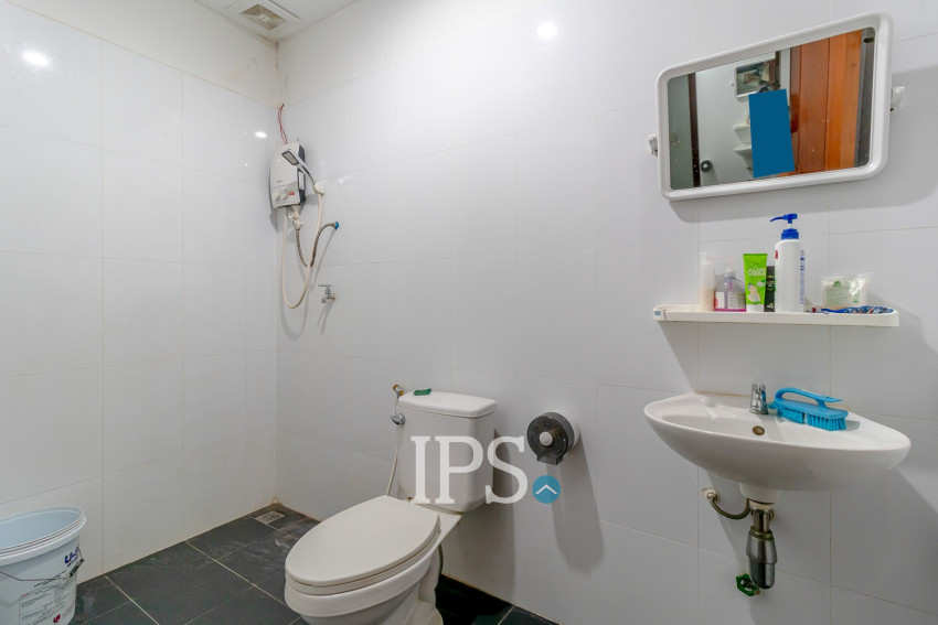 5 Bedroom Shophouse For Sale - Chreav, Siem Reap