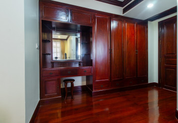 2 Bedroom Apartment For Rent - Sala Kamreuk, Siem Reap thumbnail