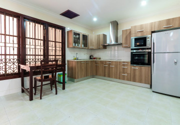 3 Bedroom Apartment For Rent - Sala Kamreuk, Siem Reap thumbnail