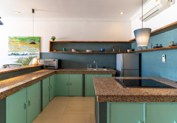 Renovated 1 Bedroom Apartment  For Rent - Phsar Chas, Phnom Penh thumbnail