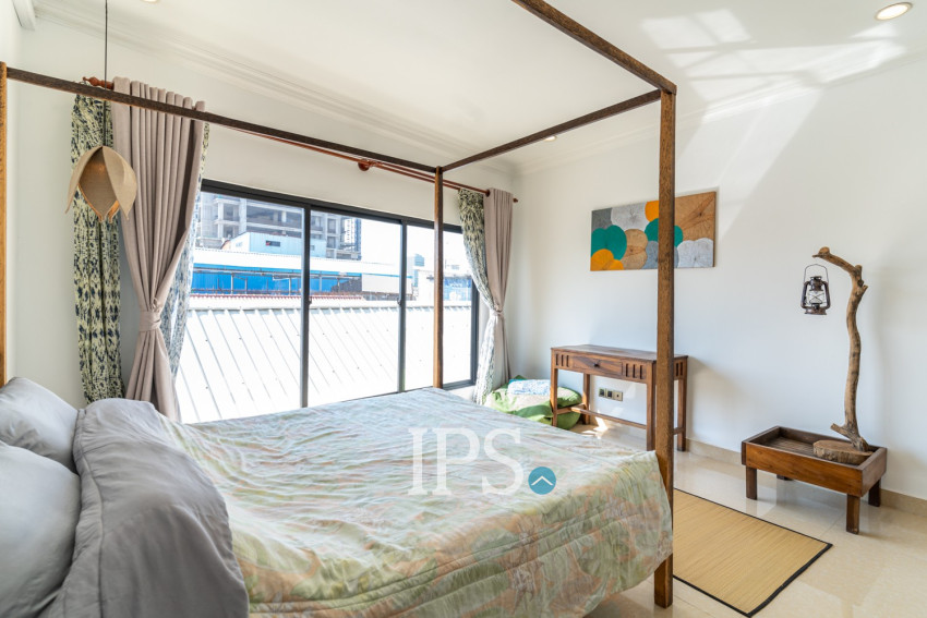 Renovated 1 Bedroom Apartment  For Rent - Phsar Chas, Phnom Penh