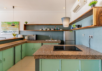 Renovated 1 Bedroom Apartment  For Rent - Phsar Chas, Phnom Penh thumbnail