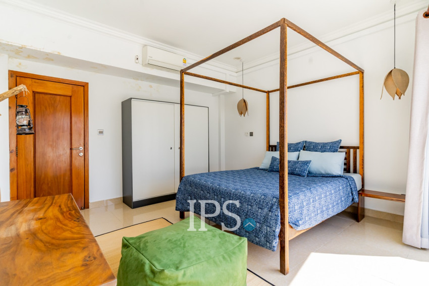 Renovated 1 Bedroom Apartment For Rent - Phsar Chas, Phnom Penh