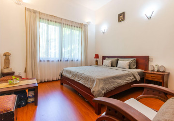 2 Bedroom Apartment For Rent - Sangkat Siem Reap, Siem Reap thumbnail