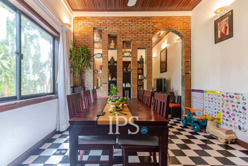 2 Bedroom Apartment For Rent - Sangkat Siem Reap, Siem Reap