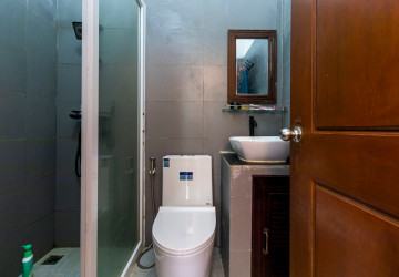 2 Bedroom Apartment For Rent - Sangkat Siem Reap, Siem Reap thumbnail