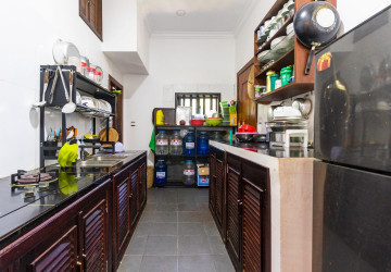 2 Bedroom Apartment For Rent - Sangkat Siem Reap, Siem Reap thumbnail