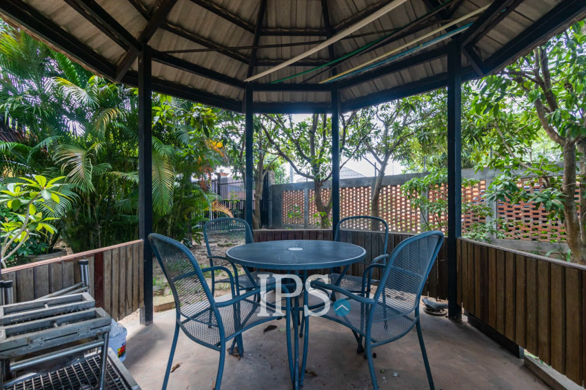 2 Bedroom Apartment For Rent - Sangkat Siem Reap, Siem Reap