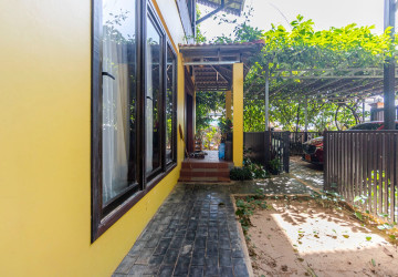 2 Bedroom Apartment For Rent - Sangkat Siem Reap, Siem Reap thumbnail