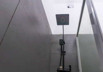 2 Bedroom Apartment For Rent - Sangkat Siem Reap, Siem Reap thumbnail