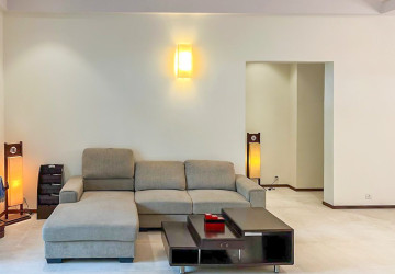 Renovated 3 Bedroom Apartment For Rent - Srah Chork , Phnom Penh thumbnail